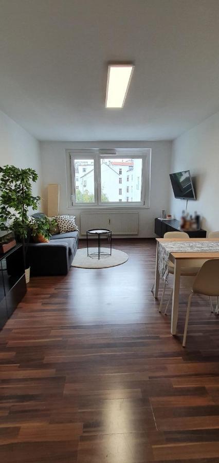 Cozy Apartment Near Augarten Wien Exteriör bild